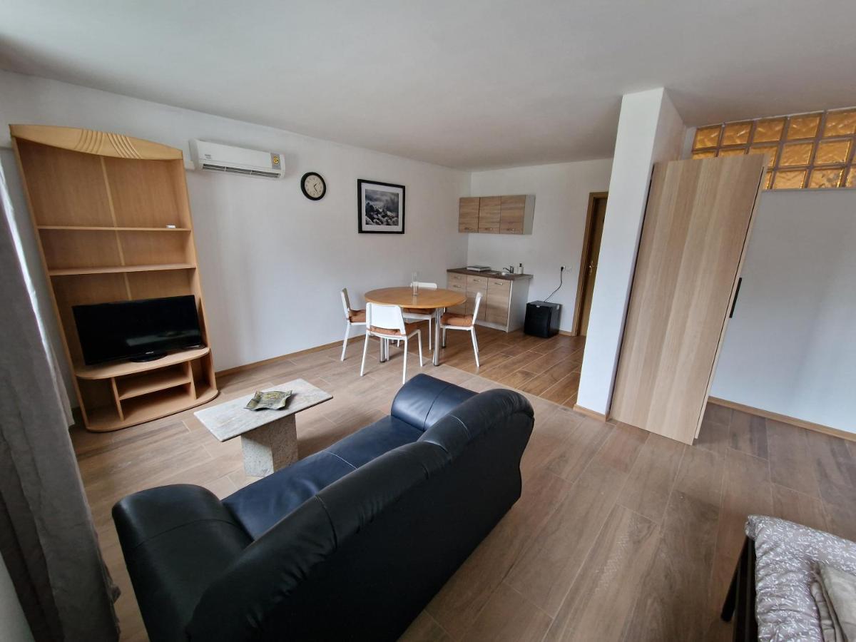 Origo Rooms And Apartments Stahovica ภายนอก รูปภาพ